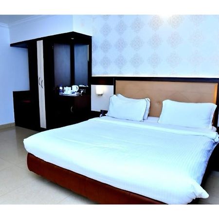 The Grand Krishna Luxury Hotel, Chikmagalūr Екстериор снимка