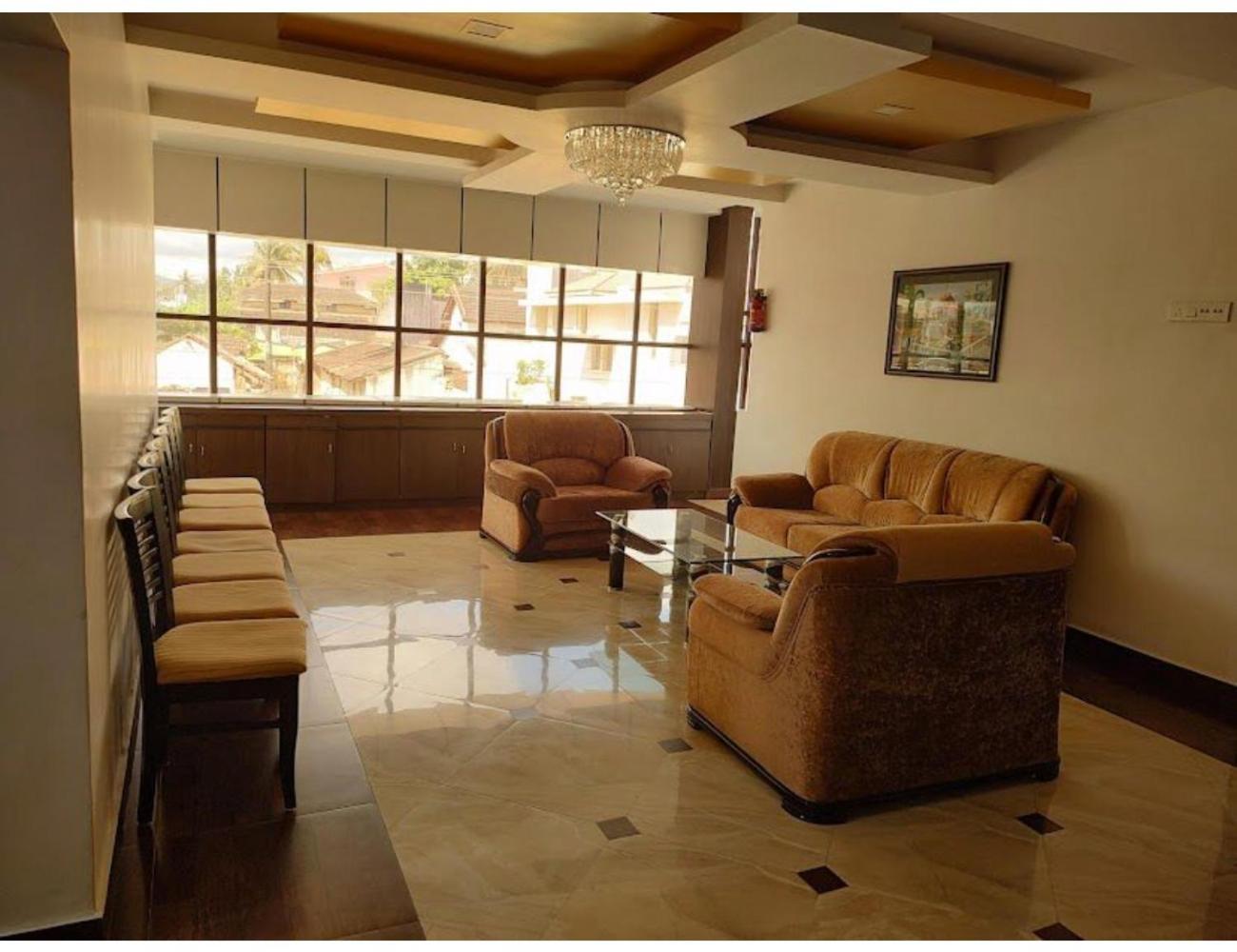 The Grand Krishna Luxury Hotel, Chikmagalūr Екстериор снимка