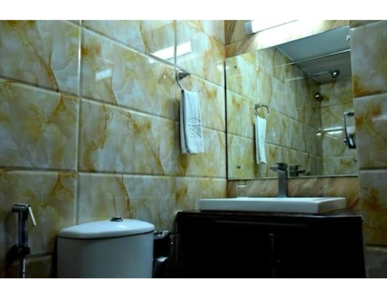 The Grand Krishna Luxury Hotel, Chikmagalūr Екстериор снимка